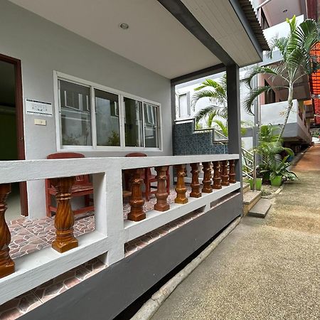Me Mee Place & Tour Krabi Ao Nang Exterior foto
